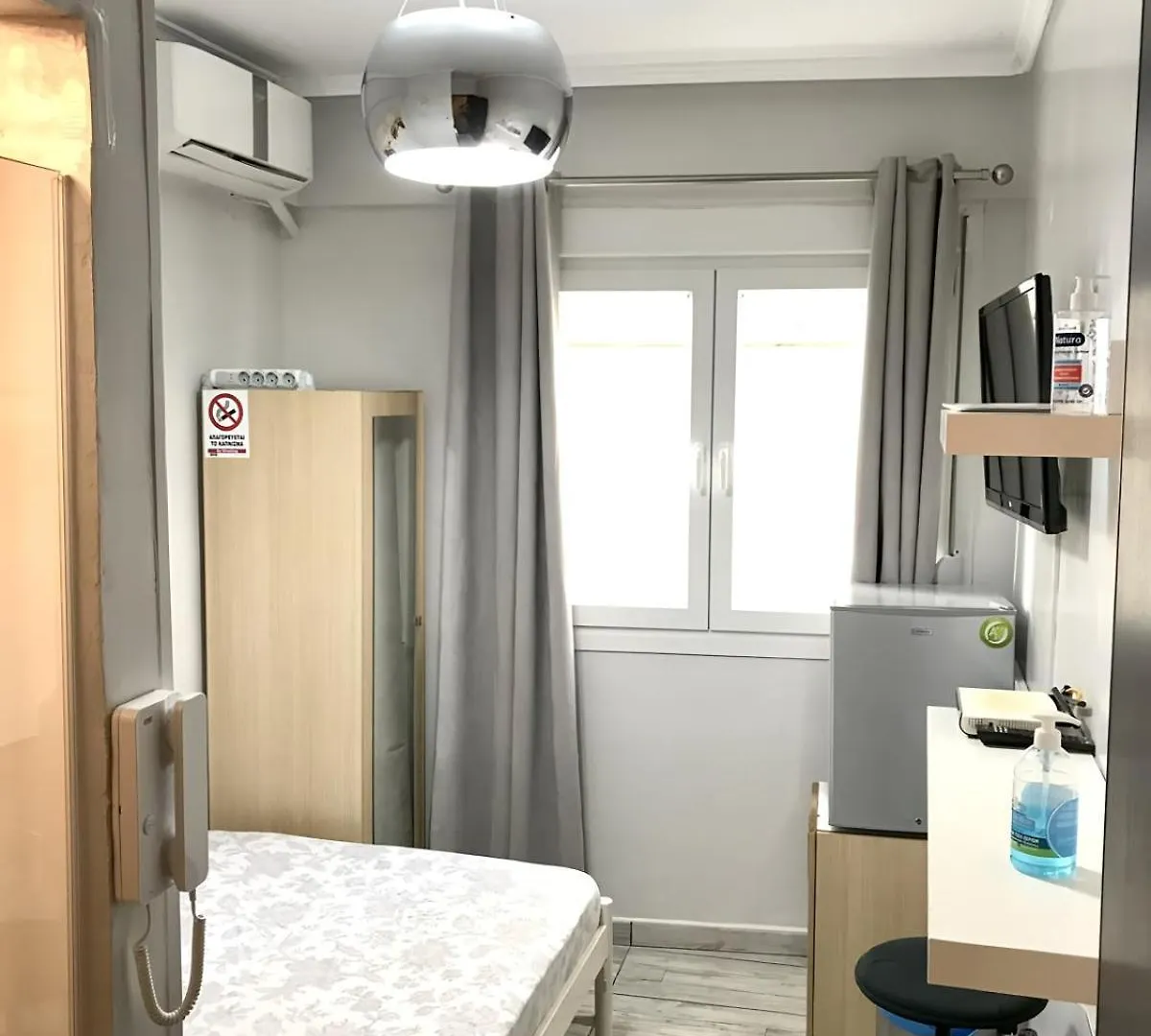 New Elegant Studio In The Center Of 테살로니키