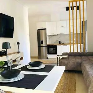 2 Bedroom Family With Free Parking Θεσσαλονίκη